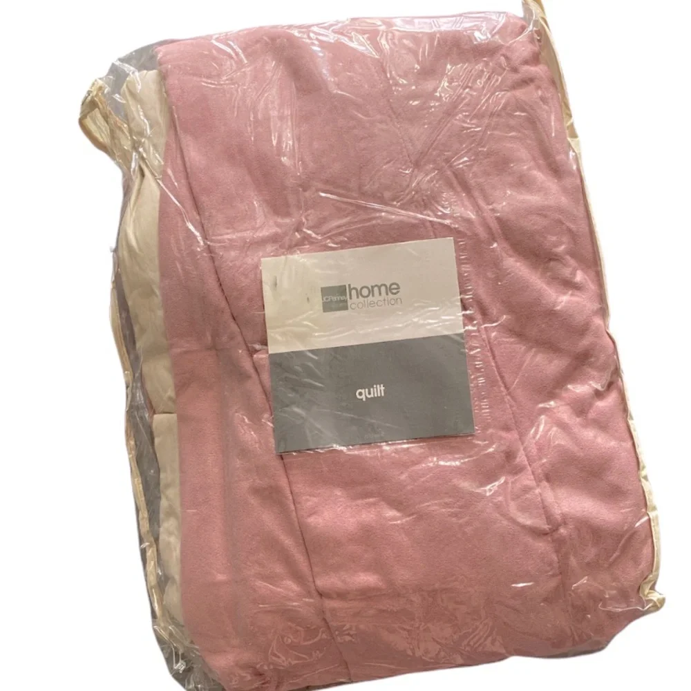 🆕Full/Queen Quilt, Neapolitan Colors